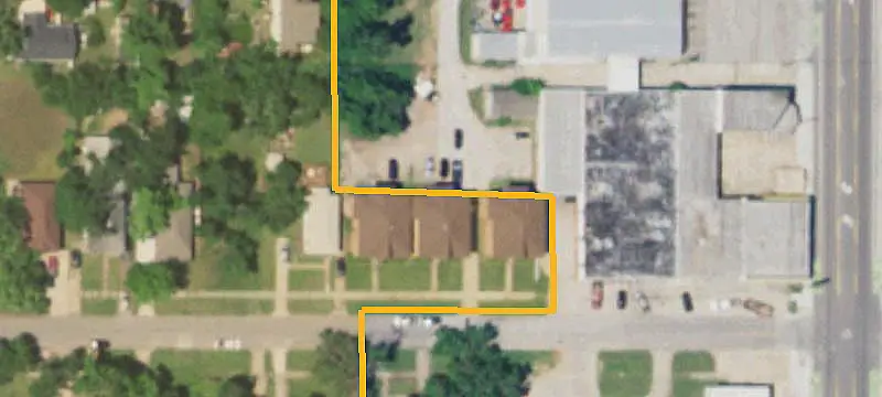 12-Unit Brick Apartment Community