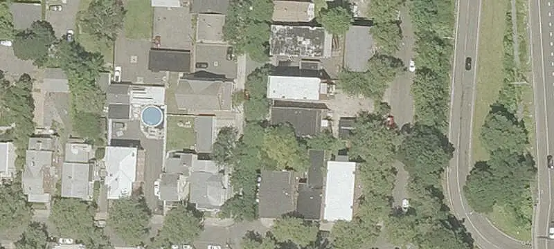 Four-Unit Apartment Building with Garage