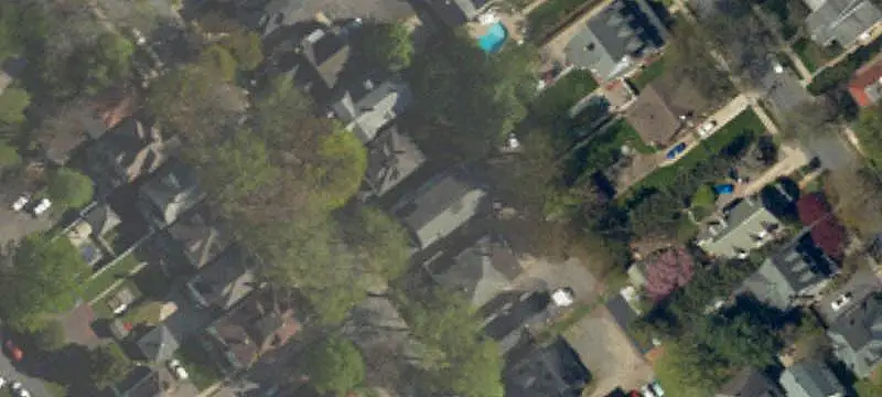 6-Unit Apartment Building