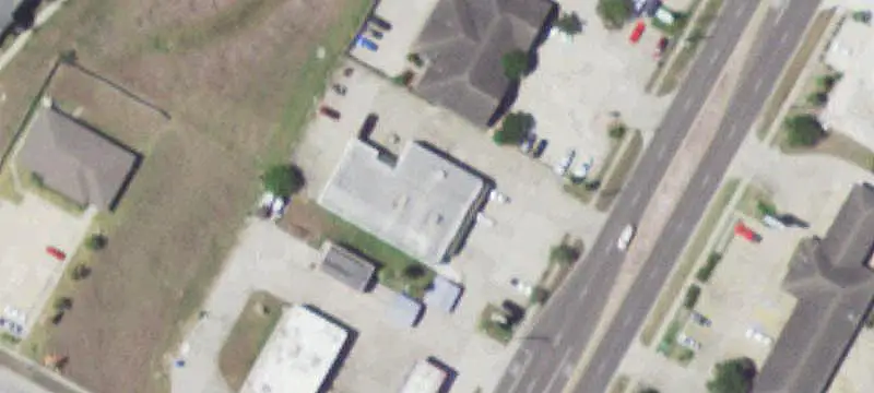 Storefront Property with Multiple Entries
