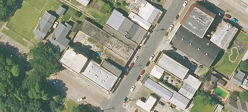 Two-Suite Mixed-Use Building