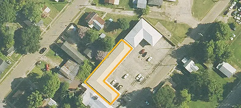 Pontiac Point Apartment Building