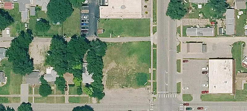 Commercial Land