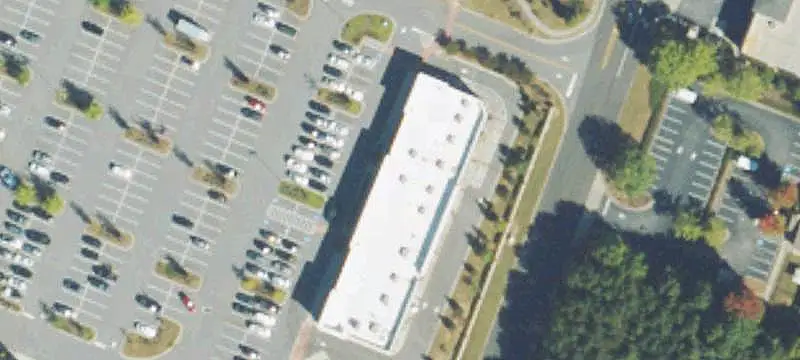 Unanchored Retail Shopping Center