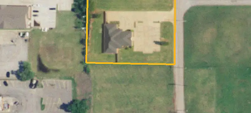 Commercial Land Near the Capital