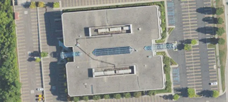 Office Units with On-Site Amenities