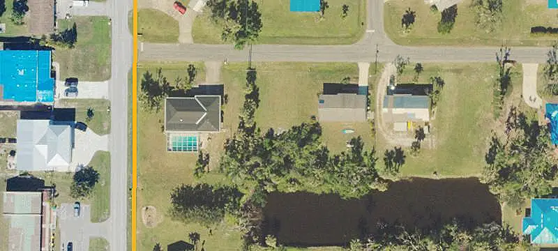 341 Lake Court, Punta Gorda, FL 33950