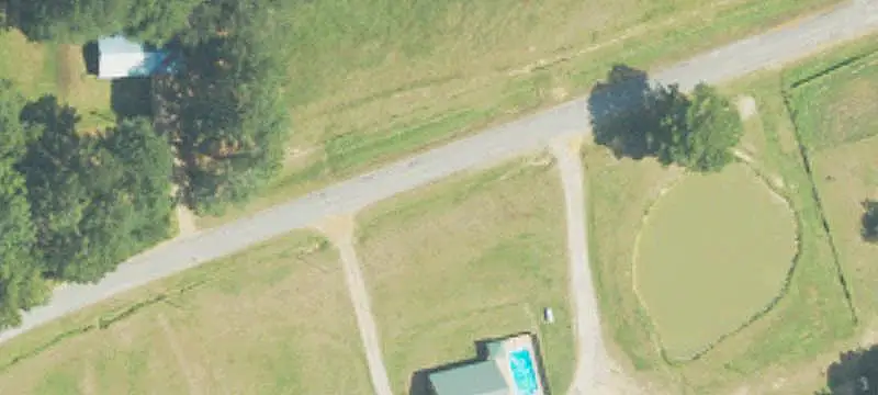 Land / Acreage (more than 10 acres)