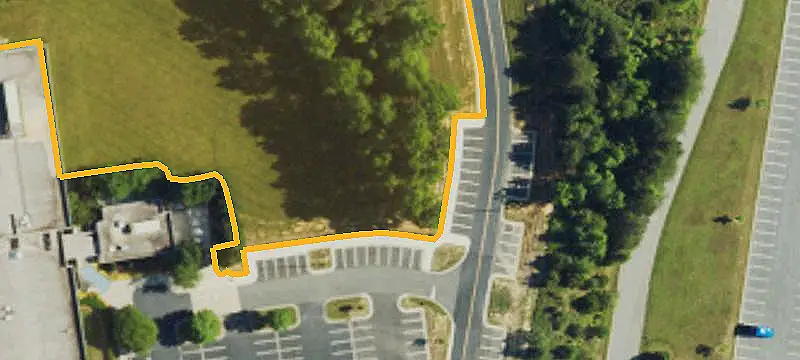 Specialized Lab Office Building