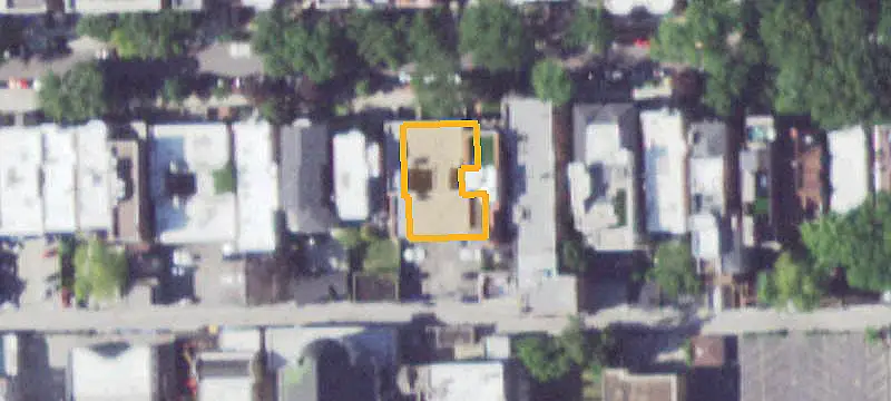 18-Unit Apartment Building