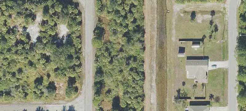 Land / Unimproved Land