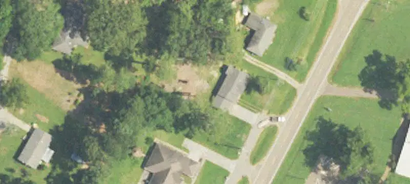 Land / Acreage (more than 10 acres)