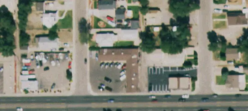 Multi-Tenant Strip Mall