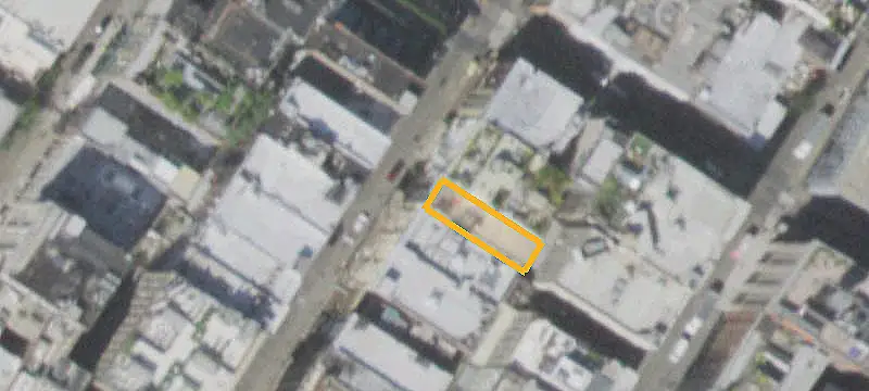 Mixed-Use Building with Vacant Floors
