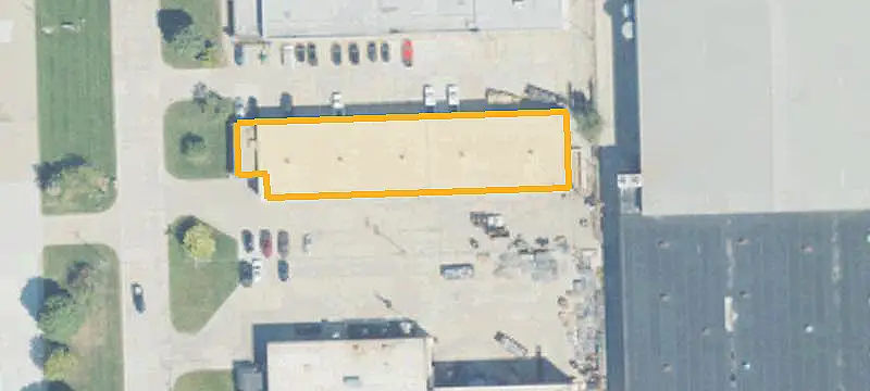 Flexible Flex Space with Parking