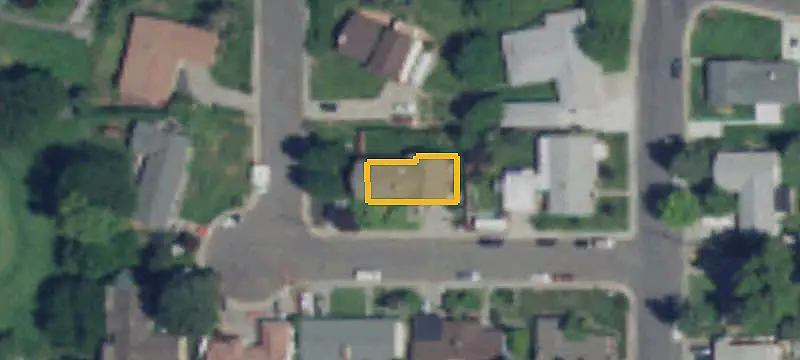 Open-Layout Retail Space