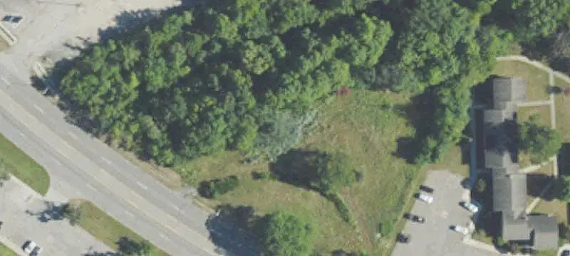 Commercial Land