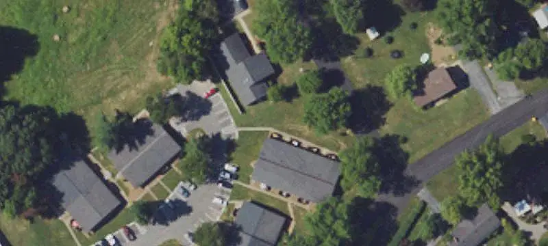 1980 Apartment Building