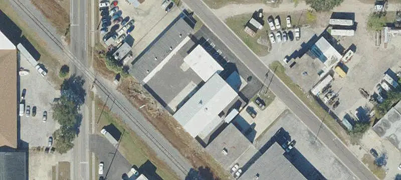 Industrial Flex Space With Secured Yard