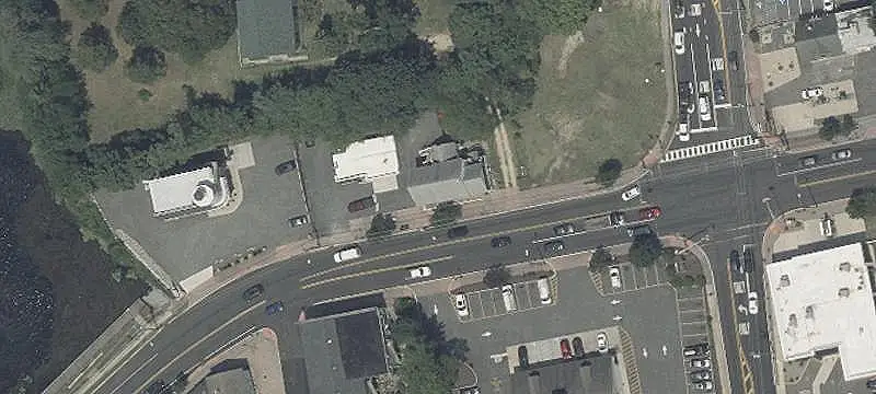 Renovated Mixed-Use Property
