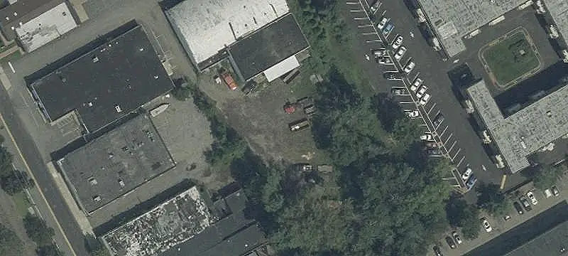 Manufacturing Property with Flexible Zoning