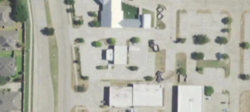 Single-Tenant Auto Repair Shop