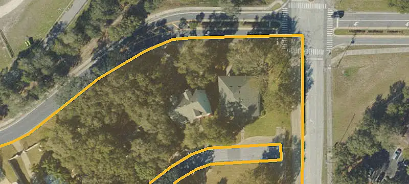 Duplex With 3-Car Garages