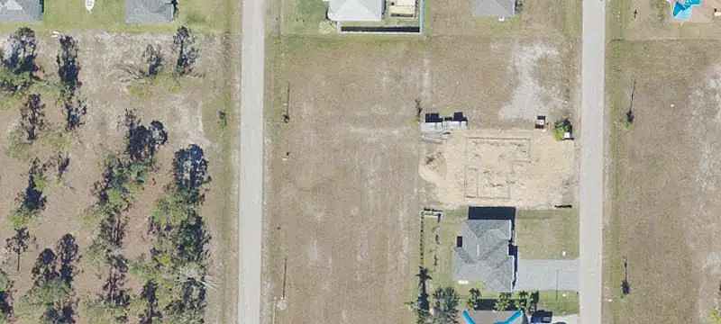 4717 Nw 39th Pl, Cape Coral, FL 33993