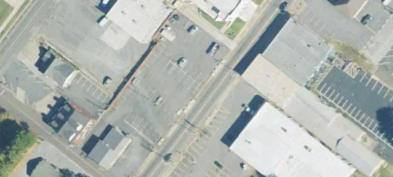 Open-Plan Storefront Property