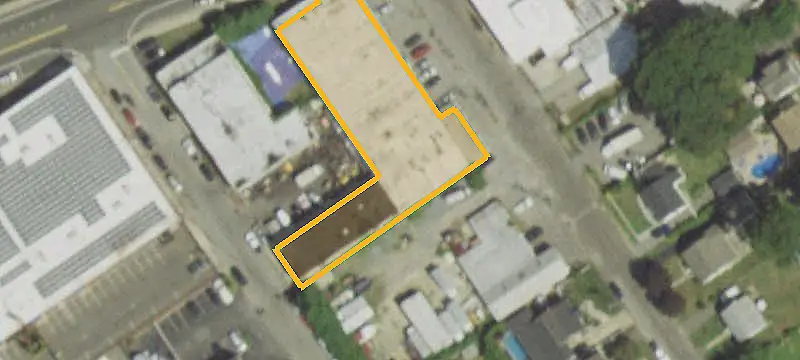 Industrial Property with Additional Space