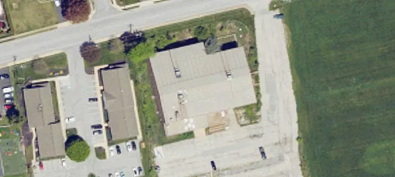Flex Space with Ample Parking