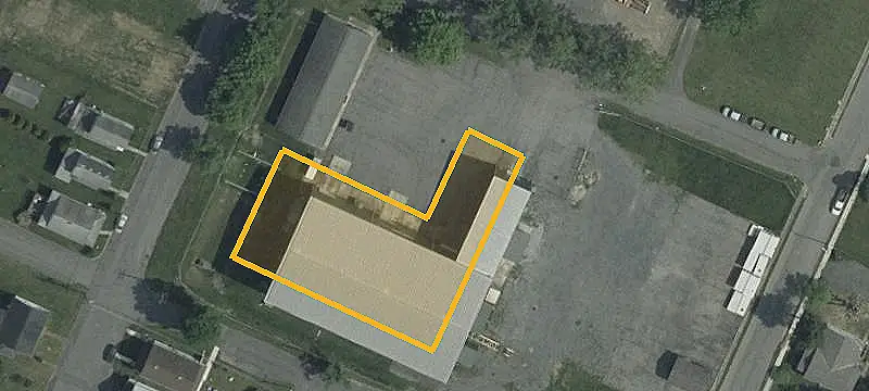 Industrial Warehouse with Overhead Cranes
