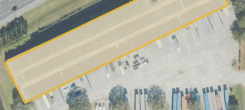 Distribution Center with Truck Court