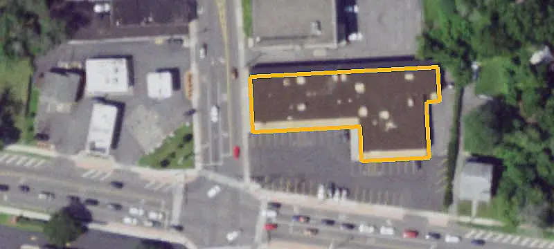 Strip Mall at Signalized Corner