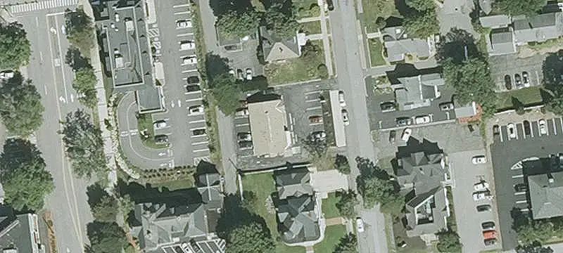 Office Units Near Downtown