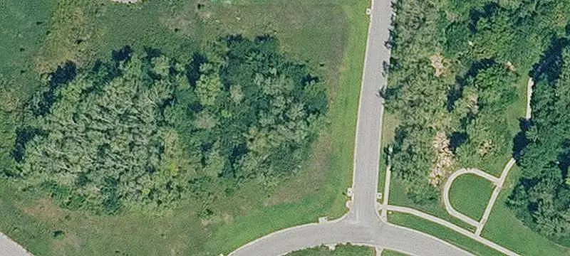 LAND / Lot/ Less than 1 Acre