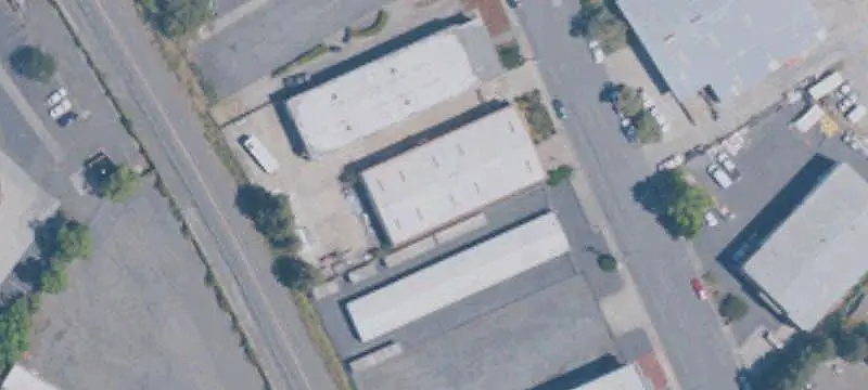 Warehouse with Secured Yard