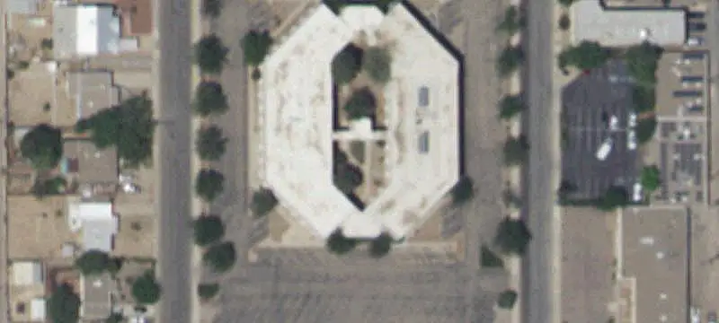 Educational Facility with Courtyard