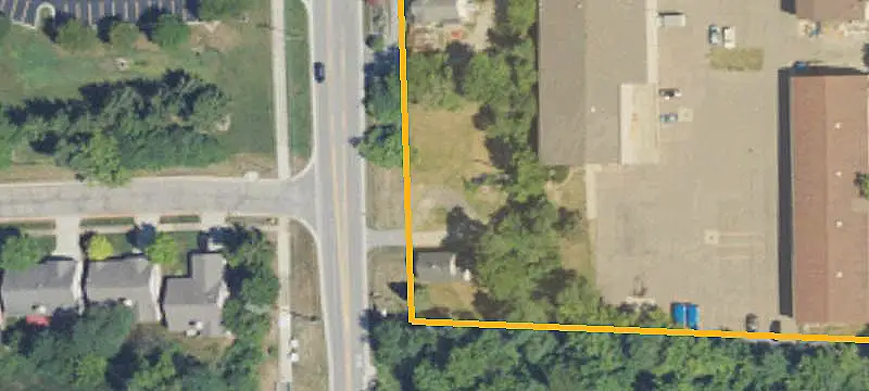 Utility-Served Commercial Land