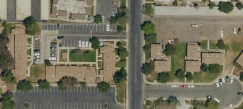 20-Unit Townhouse-Style Apartments