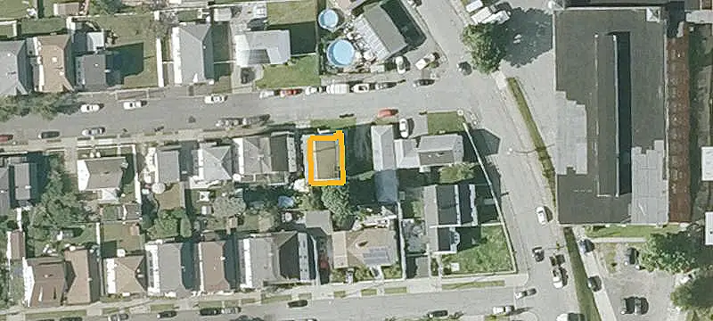 Duplex with Six-Bay Garage