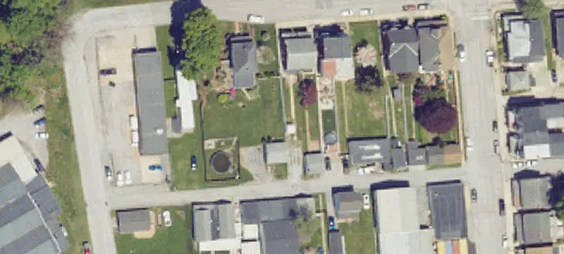 Fenced Flex Space with Warehouse