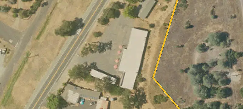 Four-Unit Retail Property