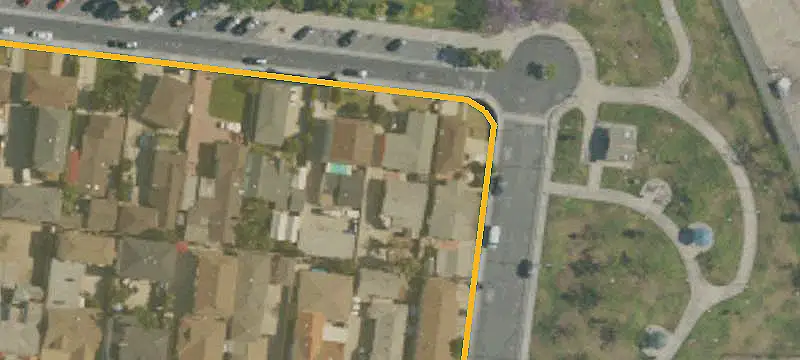 Detached Duplex with Yard Space
