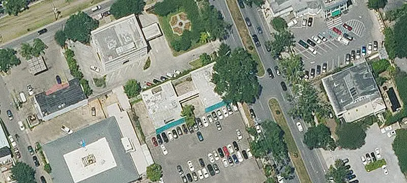 Raised One-Story Office Building