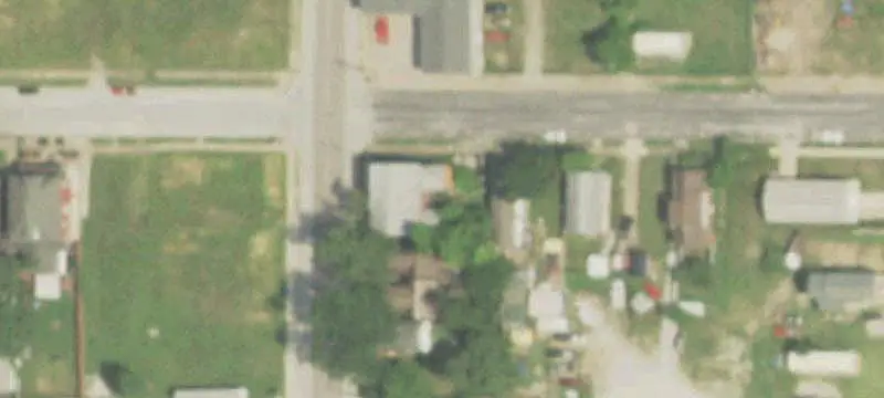8-Unit Apartment Building
