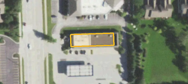 7-Eleven-Anchored Strip Center