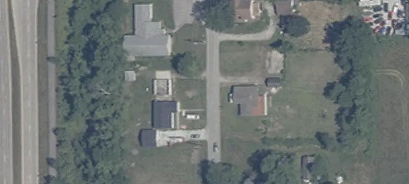8-Unit Brick Apartment Building