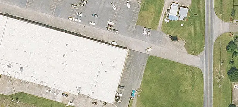 Flexible Shopping Center Space