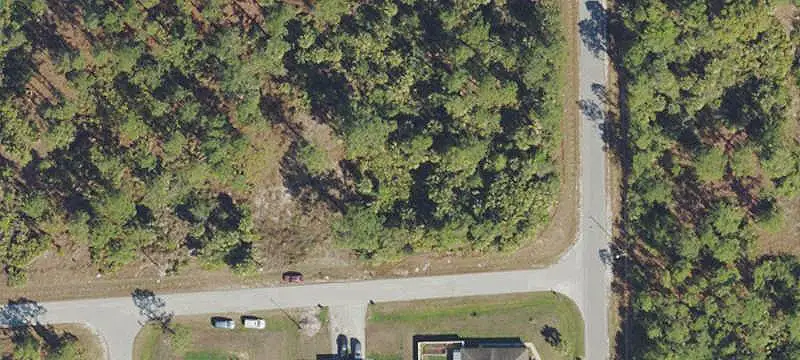 1249 Chrysler Street, Lehigh Acres, FL 33974